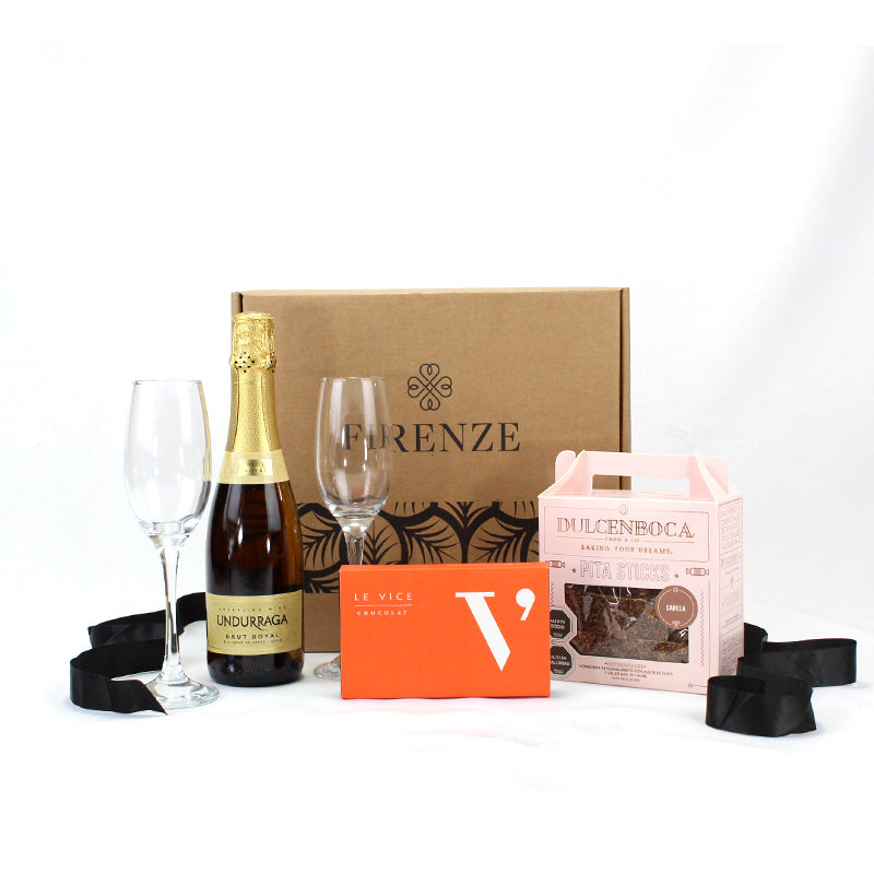 Caja de Regalos con set completo - Espumante Undurraga