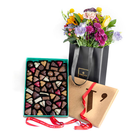 Especial San Valentín - Ramo de Flores del Día Grande con Caja Le Grand Amour Le Vice - Firenze Rose™